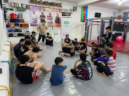 " Şamaxı" idman klubunda MMA idman növü üzrə məşqçi -müəllim Orxan Hacıyev tərəfindən ustad dərsi keçirildi