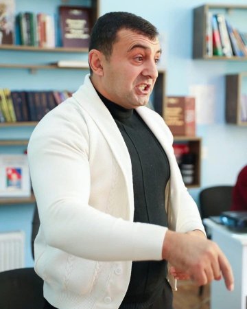 Güləş məşqçilərinin Ümumrespublika seminarı davam edir