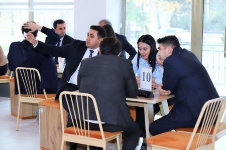 Təhsil işçiləri arasında intellektual yarış keçirilib