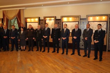 12 Dekabr -Ümummilli Lider Heydər Əliyevin anım günüdür 12 Dekabr -Ümummilli Lider Heydər Əliyevin anım günüdür