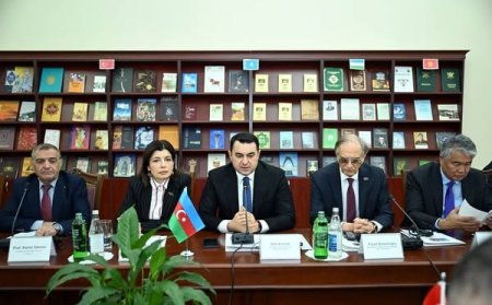 Bakıda Türkdilli Ölkələrin Milli Kitabxana Direktorları Konfransı Təşkilatının təsis iclası keçirilib