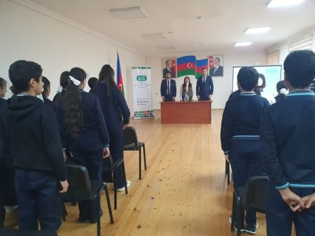 "Ümummilli lider Heydər Əliyevin Anım Günü"nə həsr olunmuş "Azərbaycan dövlətinin yaradıcısı-Heydər Əliyev" mövzusunda seminar keçirilib