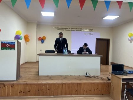 Sosial medianın düzgün idarə olunması ilə bağlı növbəti görüşlər keçirilib