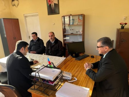Novruzəli Aslanov İsmayıllıda vətəndaşların növbəti qəbulunu keçirib -Fotolar