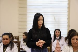 Bitki Mühafizə və Texniki Bitkilər ETİ-də  Xocalı soyqırımının 33-ci ildönümünə həsr olunmuş anım tədbiri keçirilib