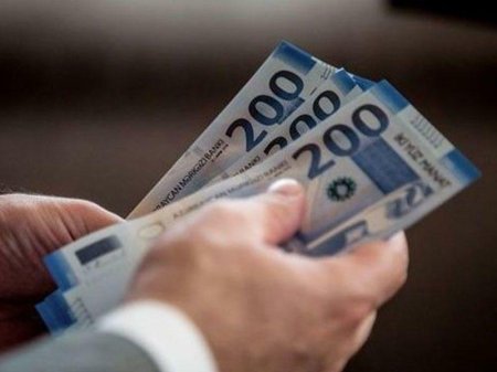 700 min nəfərə ŞAD XƏBƏR - Maaş artımı...
