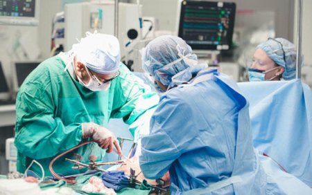 Baş Prokurorluq və nazirlikdən plastik cərrahlarla bağlı açıqlama