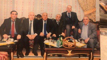 ÜRƏK ADAMI - FOTOLAR
