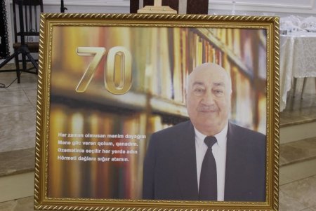 ZƏNGİN TALEYİN İŞIĞINDA - FOTOLAR ZƏNGİN TALEYİN İŞIĞINDA - FOTOLAR