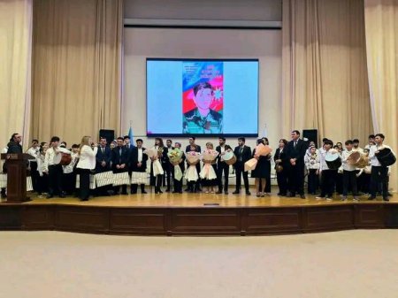 Şəhid Elşad  Hacıbaba oğlu Əliyevin 50 illik yubileyi ilə əlaqədar keçirilən tədbirdə iştirak edib
