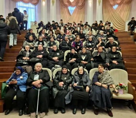 Şəhid Elşad  Hacıbaba oğlu Əliyevin 50 illik yubileyi ilə əlaqədar keçirilən tədbirdə iştirak edib