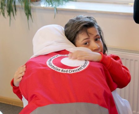 105 yaşlı Azərbaycan Qızıl Aypara Cəmiyyəti