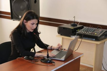 Gəncə-Daşkəsən Regional Təhsil İdarəsi tərəfindən idarənin tabeliyində fəaliyyət göstərən ümumi təhsil müəssisələrinin rəhbərlərinin iştirakı ilə görüş keçirilib