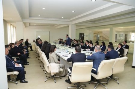 Təhsil işçiləri üçün regionlarda korrupsiyaya qarşı mübarizəyə həsr edilmiş təlimlər keçirilib