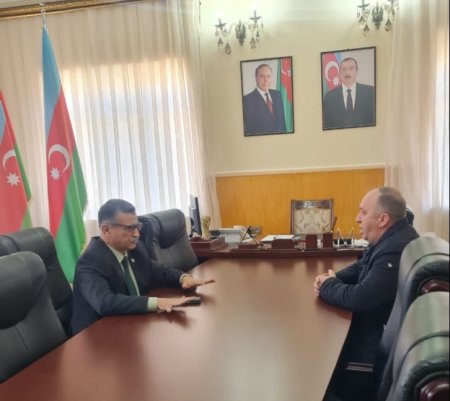 Deputat Novruzəli Aslanov seçicilərlə görüşlərini davam etdirir 