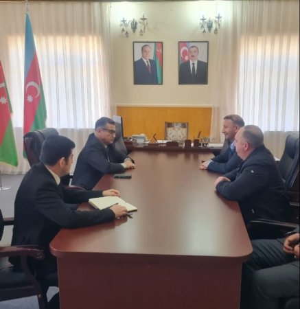 Deputat Novruzəli Aslanov seçicilərlə görüşlərini davam etdirir 