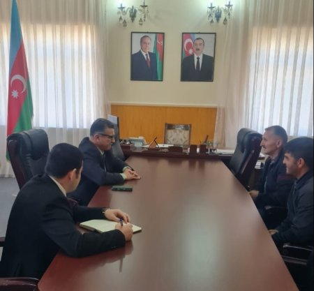 Deputat Novruzəli Aslanov seçicilərlə görüşlərini davam etdirir 