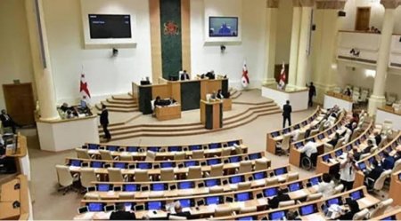 Gürcüstanda xaricdən qrantların alınması qaydaları sərtləşdirilir