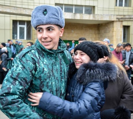 Bu halda universitet oxuyanlar təhsili dayandırıb əsgər gedəcəklər - AÇIQLAMA