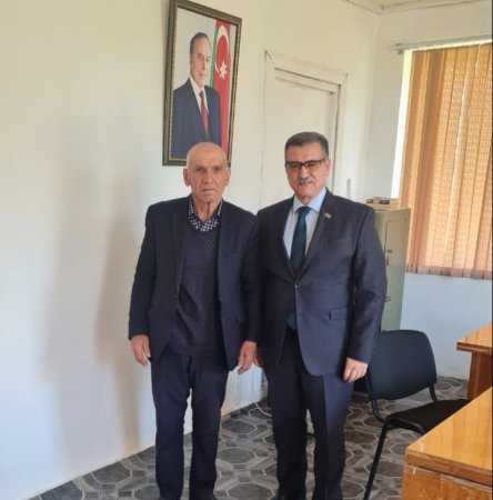 Novruzəli Aslanov İsmayıllıda növbəti dəfə vətəndaşları qəbul edib -Fotolar