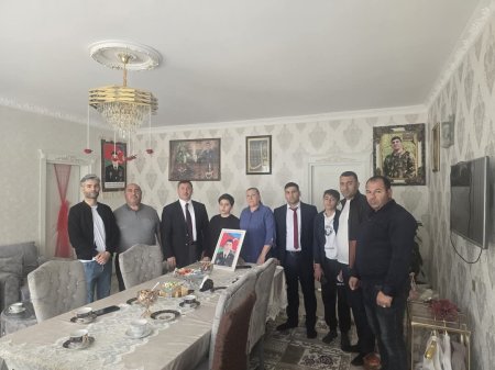 İş adamı Şəhid qardaşının toyunda iştirak edib
