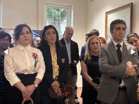Vaşinqtonda Azərbaycan Xalq Cümhuriyyəti dövrünə aid sənədlərdən ibarət sərgi təşkil edilib 