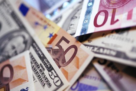 Niderlandda təqaüdçü bu qədər pensiya alır: Görün ayda ərzağa nə qədər xərcləyir