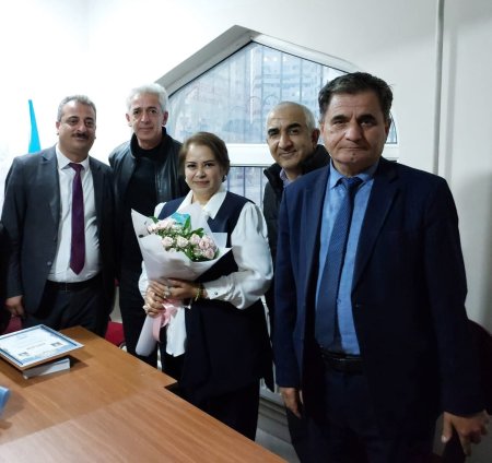 GƏNC JURNALİSTLƏRƏ ÖRNƏK