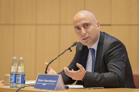 İdarə müdiri Oğuz və Qəbələ rayonlarından olan vətəndaşları qəbul edib