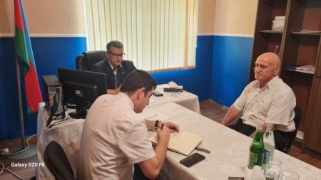 Milli Məclisin deputatı Novruzəli Aslanov İsmayıllıda yerli sakinləri qəbul edib  -Fotolar