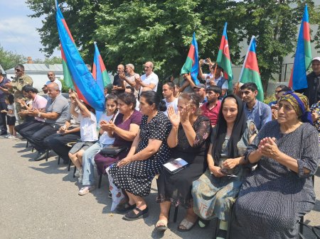 Həsənrizə daha 114 nəfər köçdü