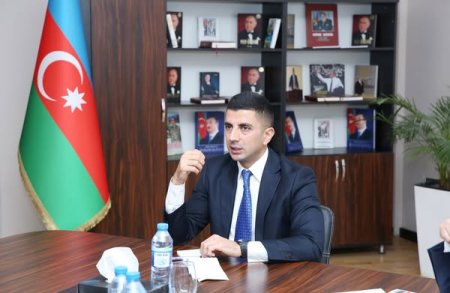 2024-2025-ci tədris ilinin yekunlarına həsr olunmuş hesabat tədbiri keçirilib