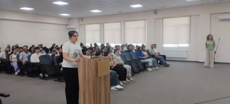 Qarabağ Universitetinə tələbə qəbulu barədə maarifləndirici görüşlər keçirilib