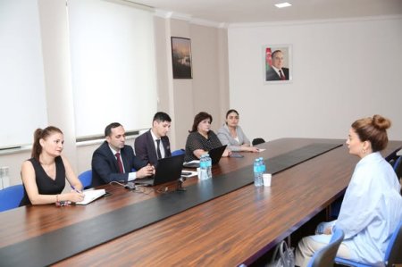 Gəncə şəhəri və Göygöl rayonu üzrə ümumi təhsil müəssisələrində loqoped və korreksiyaedici təlimçi vəzifələri üzrə müsabiqənin müsahibə mərhələsi keçirilib