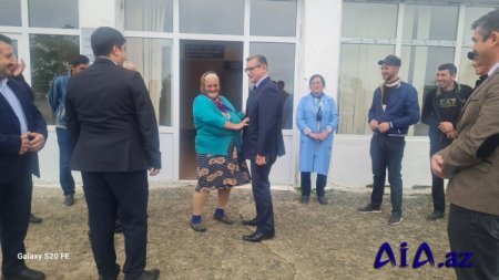 Milli Məclisin deputatı Novruzəli Aslanov İsmayıllıda seçicilərlə görüşüb -Fotolar
