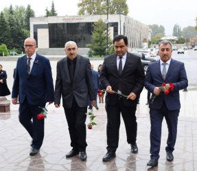 İsmayıllıda 5 Oktyabr – Beynəlxalq Müəllimlər Gününə həsr olunmuş tədbir keçirilib İsmayıllıda 5 Oktyabr – Beynəlxalq Müəllimlər Gününə həsr olunmuş tədbir keçirilib