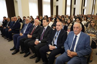 İsmayıllıda 5 Oktyabr – Beynəlxalq Müəllimlər Gününə həsr olunmuş tədbir keçirilib İsmayıllıda 5 Oktyabr – Beynəlxalq Müəllimlər Gününə həsr olunmuş tədbir keçirilib