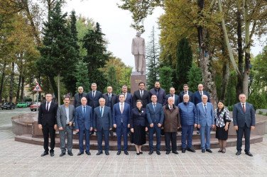 İsmayıllıda 5 Oktyabr – Beynəlxalq Müəllimlər Gününə həsr olunmuş tədbir keçirilib İsmayıllıda 5 Oktyabr – Beynəlxalq Müəllimlər Gününə həsr olunmuş tədbir keçirilib