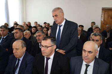 Vətəndaşlarla növbəti səyyar qəbul İsmayıllı şəhər 7 nömrəli tam orta məktəbdə keçirilib Vətəndaşlarla növbəti səyyar qəbul İsmayıllı şəhər 7 nömrəli tam orta məktəbdə keçirilib