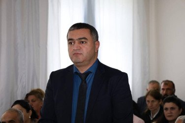 Vətəndaşlarla növbəti səyyar qəbul İsmayıllı şəhər 7 nömrəli tam orta məktəbdə keçirilib Vətəndaşlarla növbəti səyyar qəbul İsmayıllı şəhər 7 nömrəli tam orta məktəbdə keçirilib