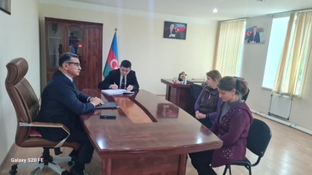 Milli Məclisin deputatı Novruzəli Aslanov növbəti dəfə İsmayıllı şəhərində vətəndaşları qəbul edib    -Fotolar