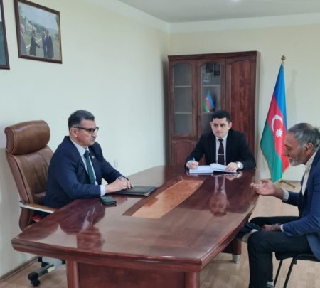 Milli Məclisin deputatı Novruzəli Aslanov növbəti dəfə İsmayıllı şəhərində vətəndaşları qəbul edib    -Fotolar