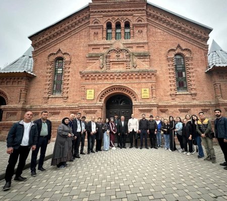Naxçıvan Dövlət Kukla Teatrının Gəncə və Qax rayonlarına təşkil olunmuş qastrol səfəri uğurla yekunlaşıb