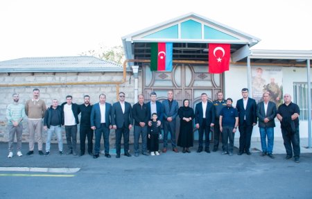 Hörmətli Vaqif Ata!