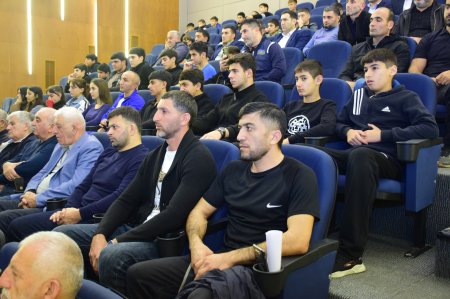 Masallıda “Nadir Ağayev - 90: Elm və idmanın zirvəsi” adlı elmi-praktik konfrans keçirilib