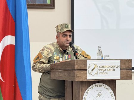 Qəbələ Dövlət Peşə Təhsil Mərkəzində “Zəfər Günü”nə həsr olunmuş “Zəfərin 5 ili” adlı bayram tədbiri keçirilib! 