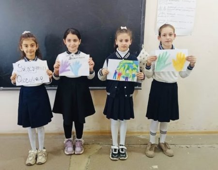 “Uşaq Hüquqları Aylığı” davam edir