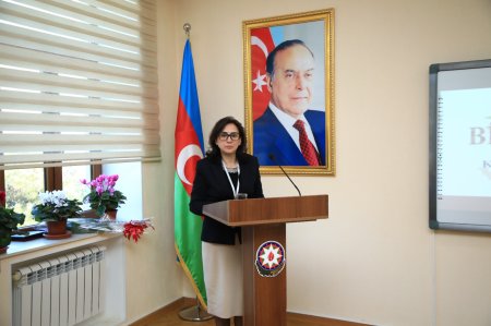Bitki Mühafizə və Texniki Bitkilər Elmi-Tədqiqat İnstitutunda “Biotorpaq: Elmlə yaşayan kənd təsərrüfatı” mövzusunda respublika elmi-praktik konfransı keçirilib