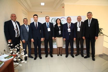 Bitki Mühafizə və Texniki Bitkilər Elmi-Tədqiqat İnstitutunda “Biotorpaq: Elmlə yaşayan kənd təsərrüfatı” mövzusunda respublika elmi-praktik konfransı keçirilib