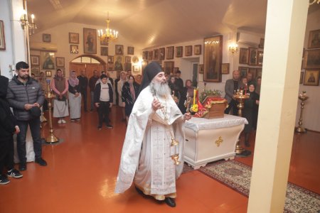 Bu gün dünya pravoslavları Milad bayramını qeyd edir